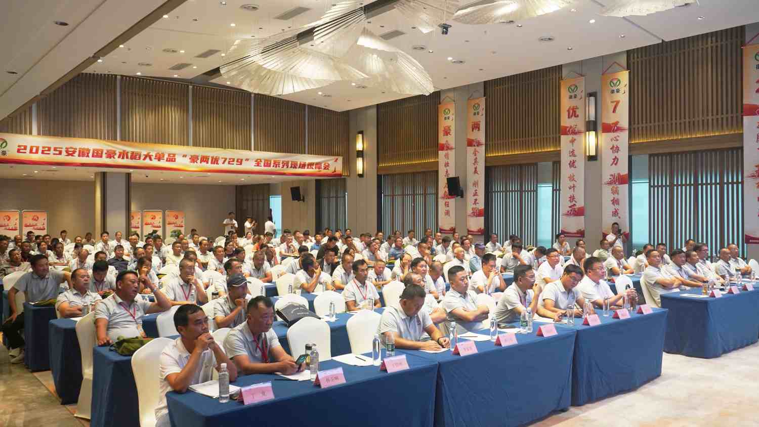 1757573709465631.jpg 1(1).jpg